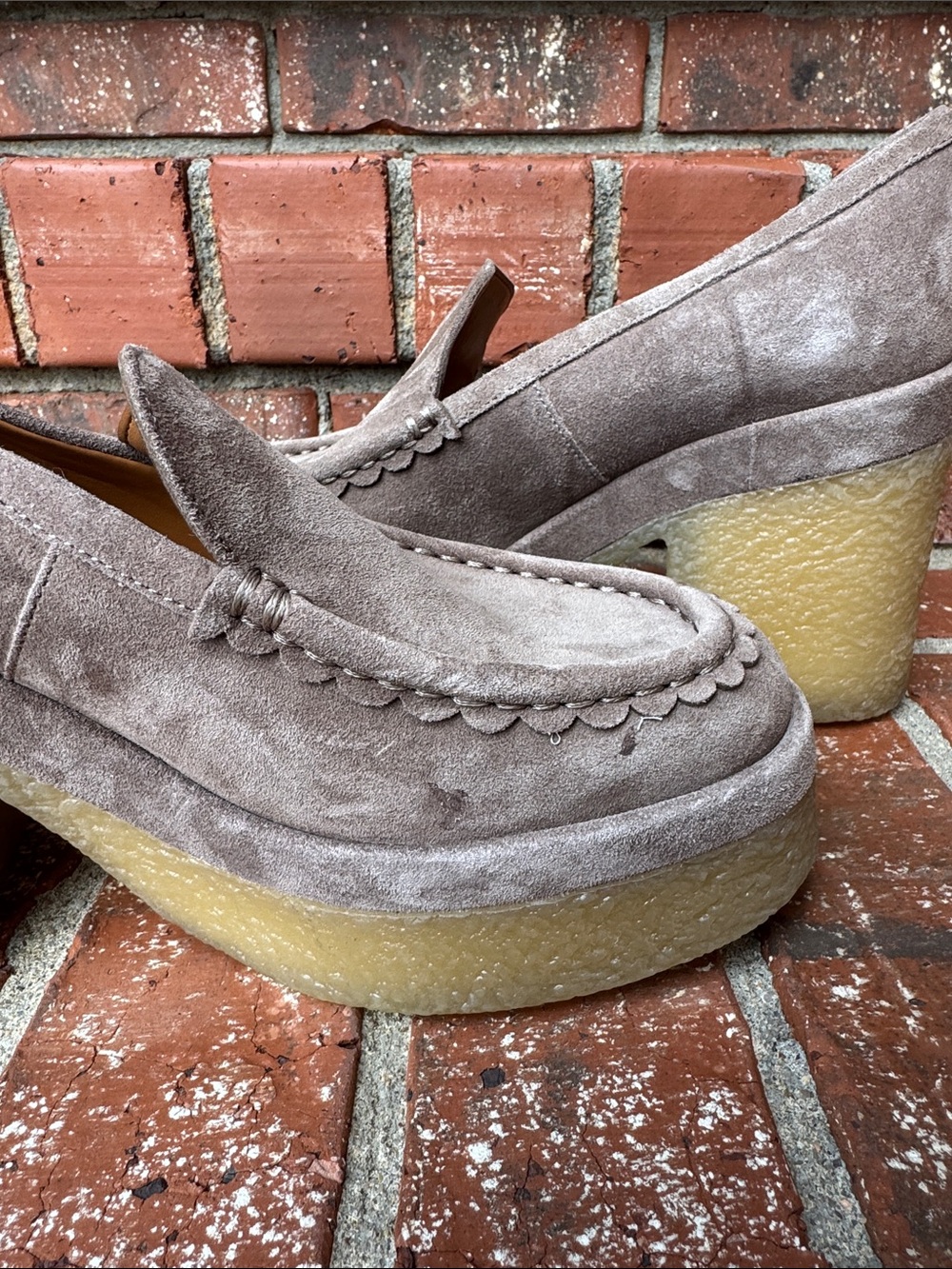 Marc Fisher Lina Grey Suede Platform Heeled Loafers - Gum Sole Shoes Size 8M - Picture 5 of 8